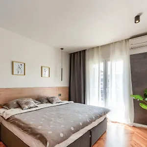Colak Apartment